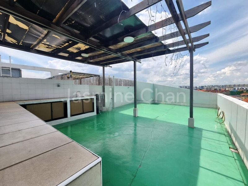 2 Bed Apartment (Condo) for Sale in  Leith Grove - Image 19